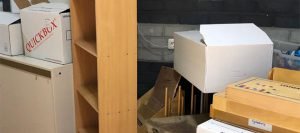 Dozen, planken en een kast uit een berging